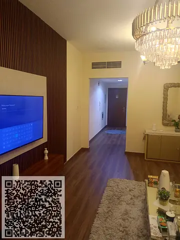 شقة غرفة و صالة مفروشه ابراج الاورينت بعجمان إطلالة على الخور مع مسبح و جيم مجانى