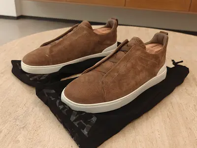 Zegna Triple stitche - brown suede. Used once