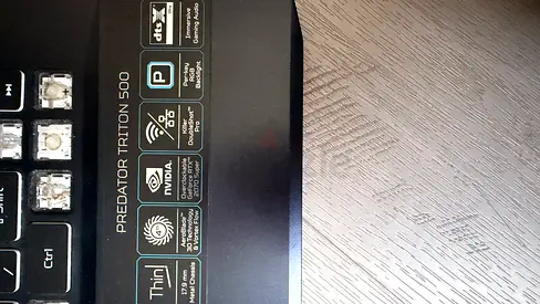 Acer Predator Triton 500 2020 i7-10750h rtx-2070 super max-q 300hz