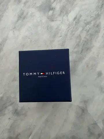 Tommy Hilfiger watch box (with watch) -2018