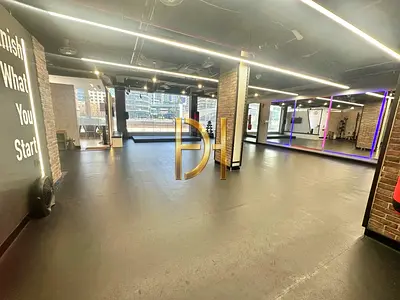 Prime Retail Shop | High ROI | Rented Unit | Dubai Marina