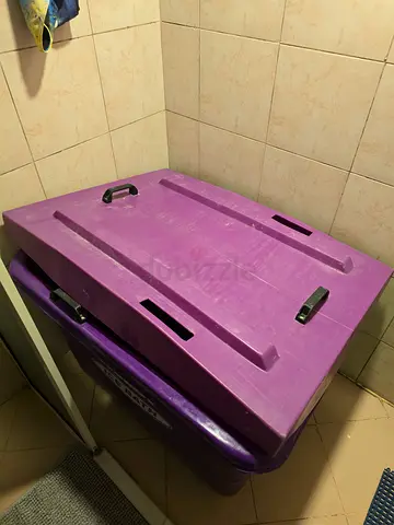 Large purple plastic Ice Bath with lids - set