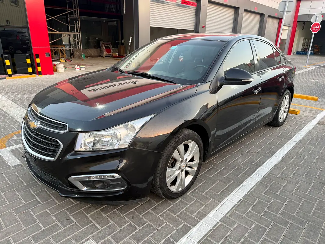 Chevrolet Cruze 2016 — photo 1 of 13