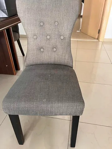 Set of 6 Upholstered Grey Dining Chairs with Button-Back Design 500