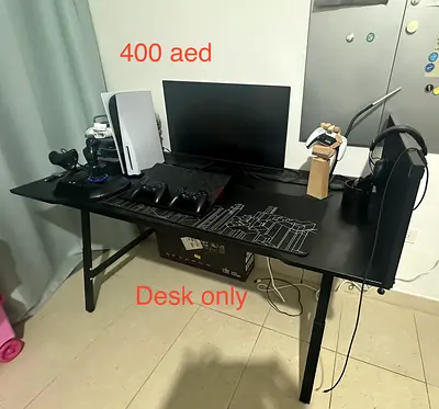 Gaming desk