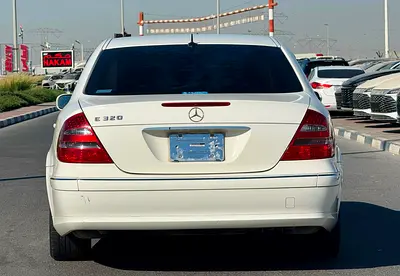2004 Mercedes-BENZ E-CLASS 缩略图 6