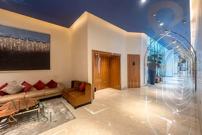 Amazing Views Vacant. Furnished Studio. H Floor