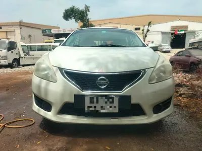 Nissan Tiida 2015 SE - Japanese Specs - Excellent Condition