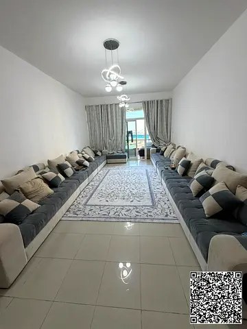 فرصة سكنية واستثمارية رائعة في قلب عجمان  للبيع مباشرة شقة مميزة في أبراج الهورايزون،