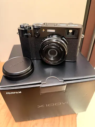 Fujifilm X100VI black