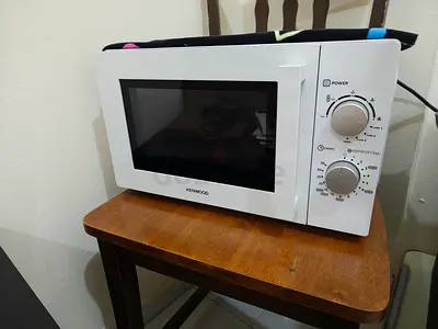 Kenwood compact microwave - used, good condition