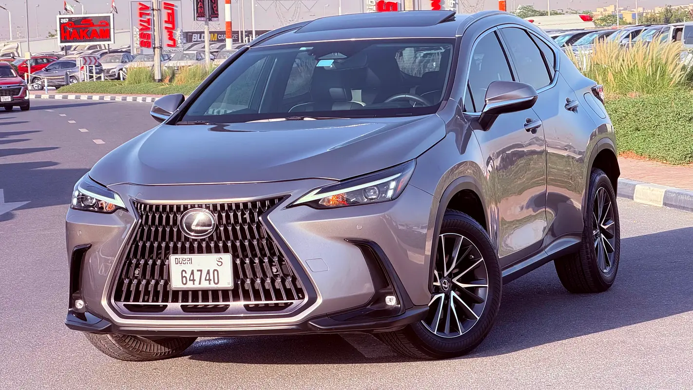 Lexus NX-Series 2023 — photo 1 of 20