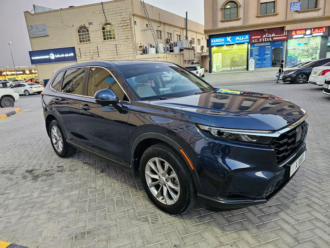 Honda CR-V 2024 — photo 1 of 20