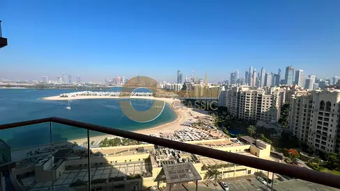 BEACHFRONT ACCESS | LUXURY AMENITIES | VACANT
