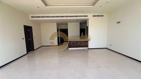 BEACHFRONT ACCESS | LUXURY AMENITIES | VACANT