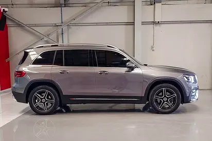 2025 Mercedes-BENZ GLB 缩略图 4