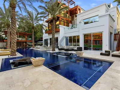 Luxury | Corner Mansion | Fully Furnished