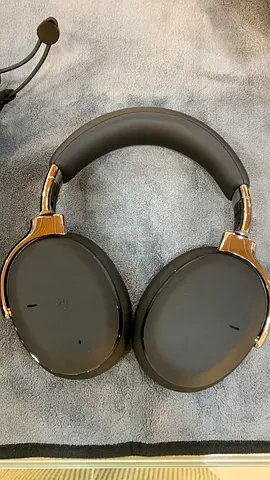 Montblanc MB 01 Over-Ear Headphones
