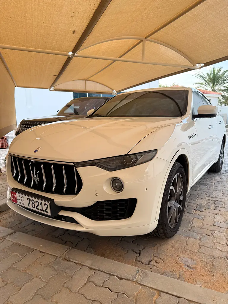 Maserati Levante 2016 — photo 1 of 7