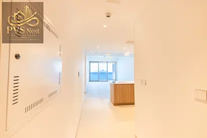UNFURNISHED 2-BEDROOM | HIGH FLOOR | BURJ KHALIFA & DOWNTOWN VIEW | LARGE LAYOUT | BIG BALCONY | RI
