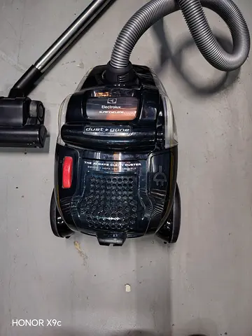 Electrolux  Vacuum almost new condition