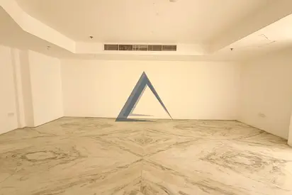 Chiller Free | Fitted Shop | Best Location