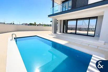 Corner Villa | Swimming Pool | Avail. July