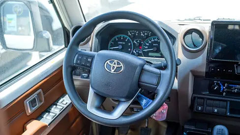 صورة 11 لـ 2026 Toyota LAND CRUISER 70 SERIES
