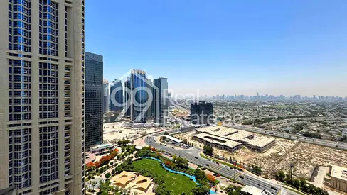 Lake View | Well Maintained 2BHK | High Floor | Vacant Now