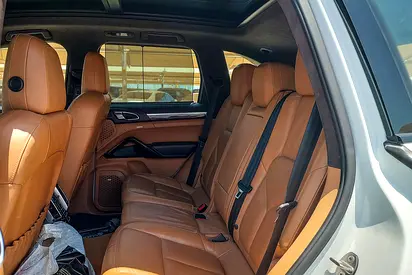صورة مصغرة 12 لـ 2012 Porsche CAYENNE