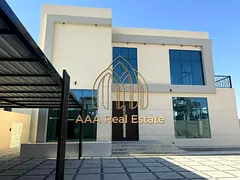 DISTINCTIVE MODERN DESIGN | BRAND NEW | SPACIOUS