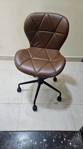 Brown PU Leather Swivel Office Chair with Casters