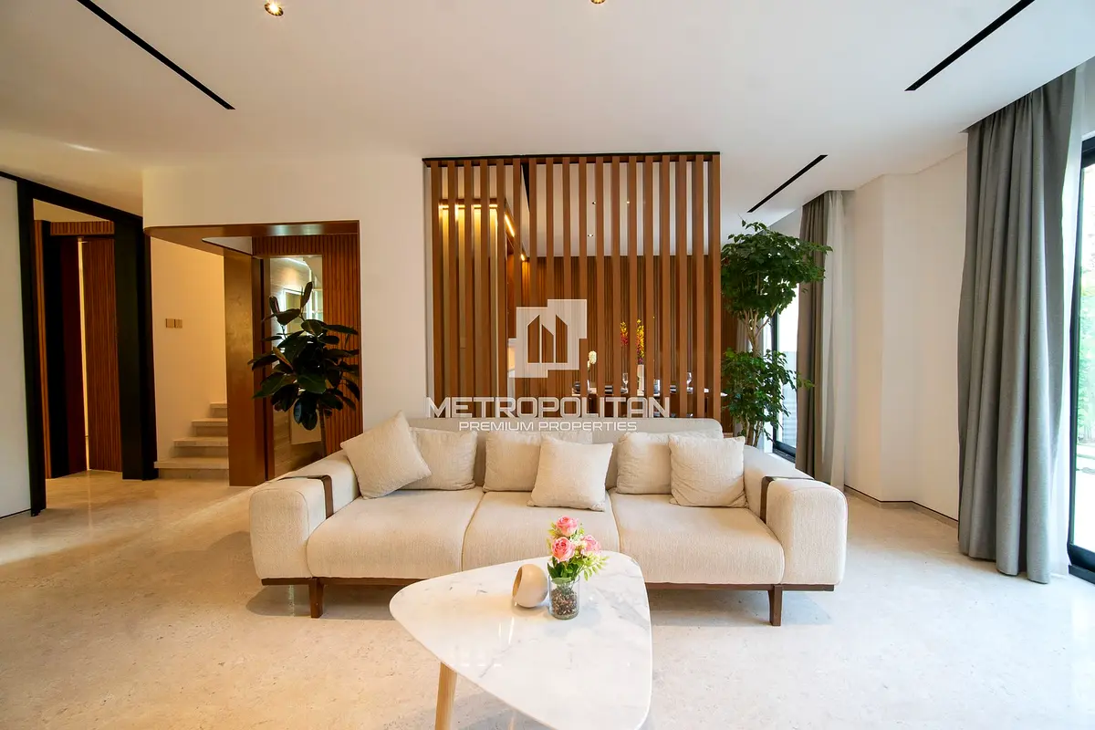 Renovated | Fully Furnished | Pool | Vacant