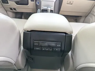 2018 Toyota PRADO — фото 16
