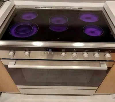 .Siemens 90×60 cm 5 Eyes Full Electric Ceramic Cooker Range