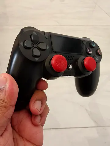PS4 Controller
