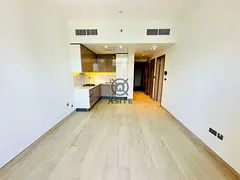 Unfurnished 1 BR | Separate Laundry | Pool View