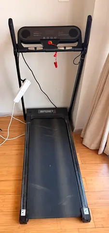 Black treadmil heavy duty for sale in Dubai
