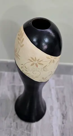Tall Decorative Floor Vase with Floral Band (Black  Beige)