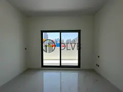 Modern Studio Apartment | Balcony | Skyline Views