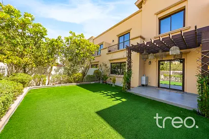 Beautifully Upgraded | Park Backing | 1M