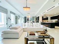 Bright 1BR | Prime DIFC | Mall District View