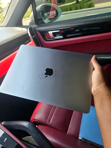 Used MacBook Air (13-inch) - working, macOS installed