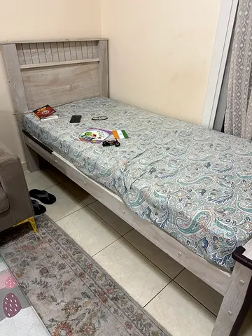 Sturdy Single Wooden Bed Frame with Headboard