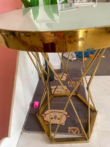 Elegant side glass table