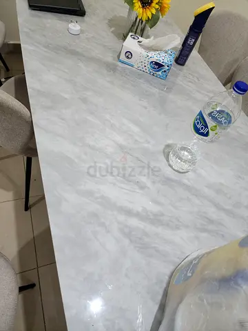 Marble effect Dining Table with Metal Legs with 6 chair
