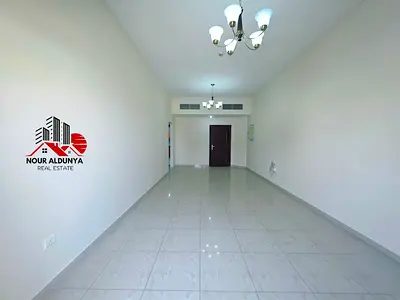 6 CHEQUES. FRONT OF METRO. 1BHK ONLY FOR FAMILY