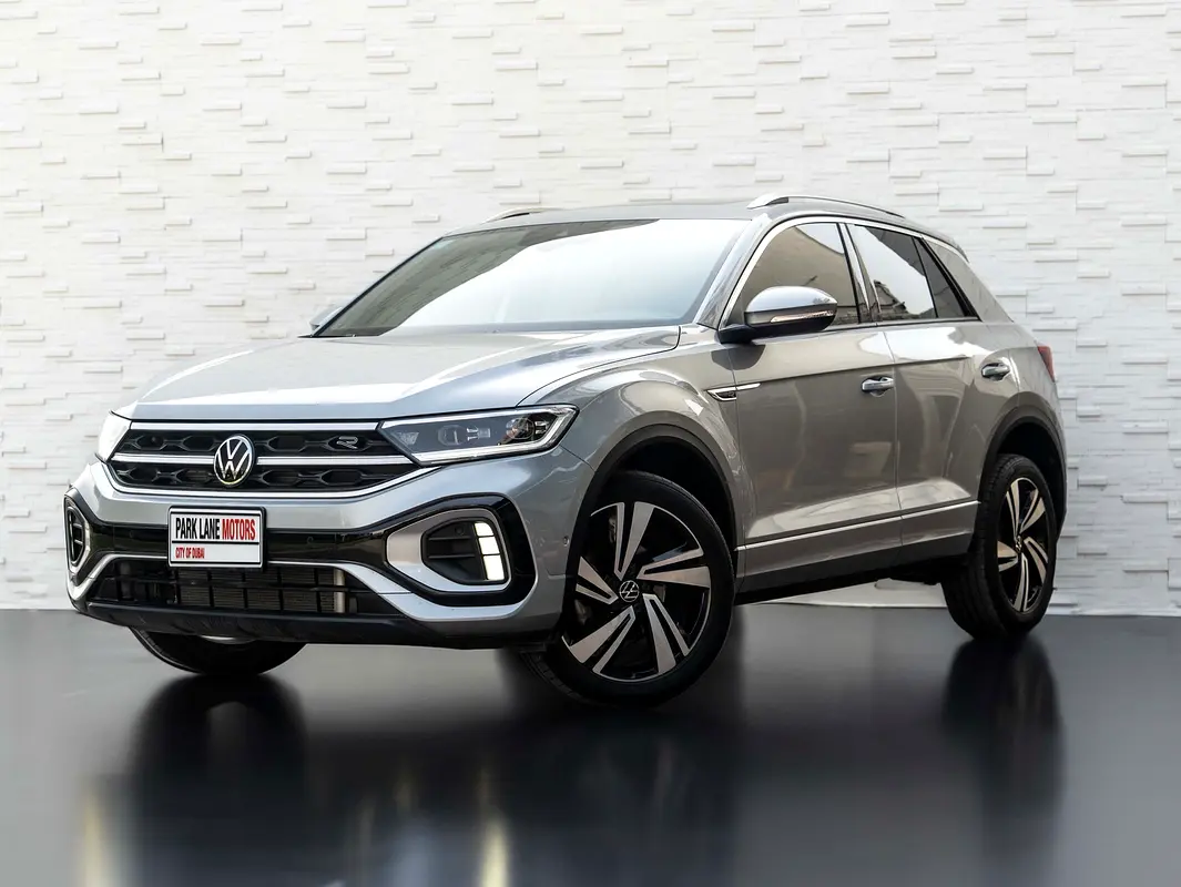Volkswagen T-Roc 2024 — photo 1 of 19