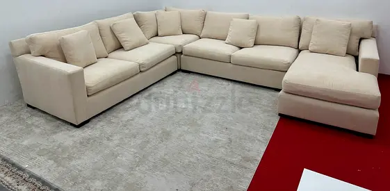 Excellent condition cratebarrel Ushape sofa