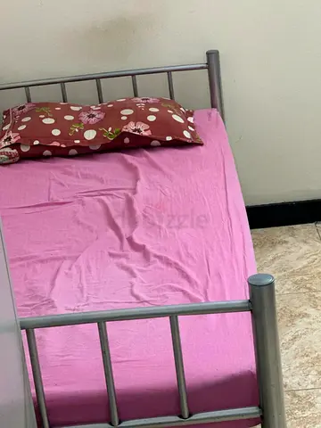 Executive Bed space Available For South Indian